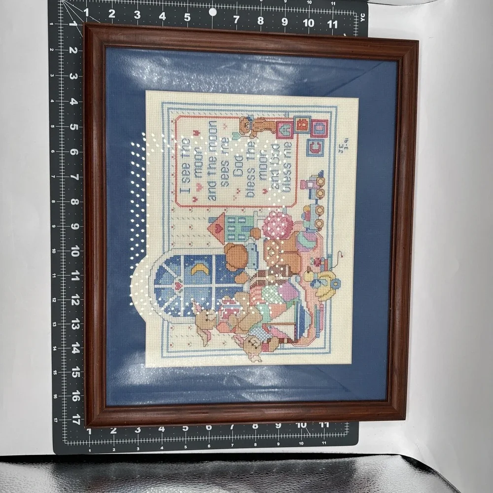 Framed Cross Stitch I See The Moon Dimensions 16